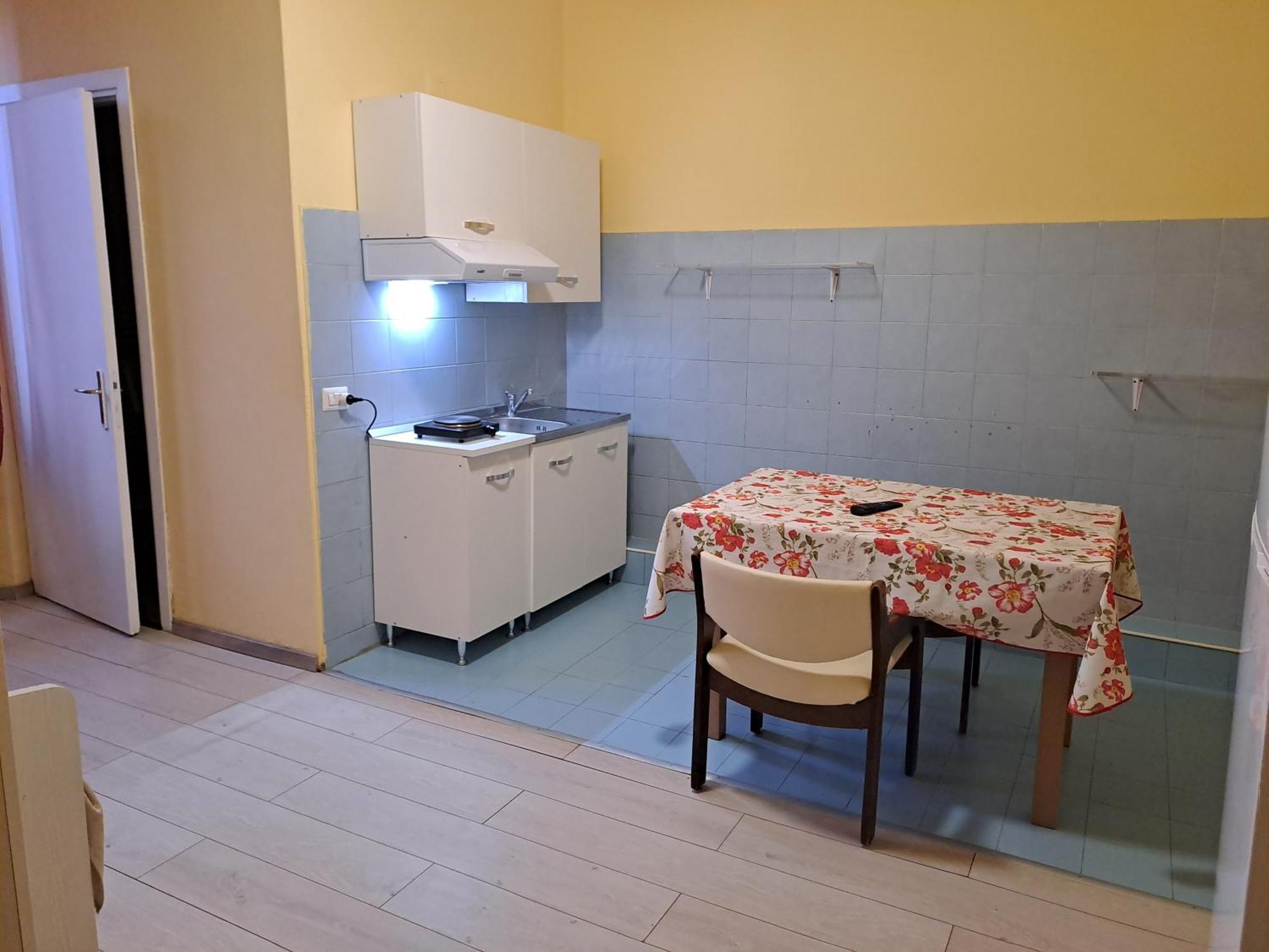 Giappone Inn Flat ลีวอร์โน ภายนอก รูปภาพ